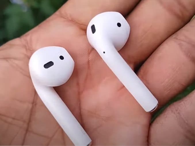 AirPod Volume Low in One Ear